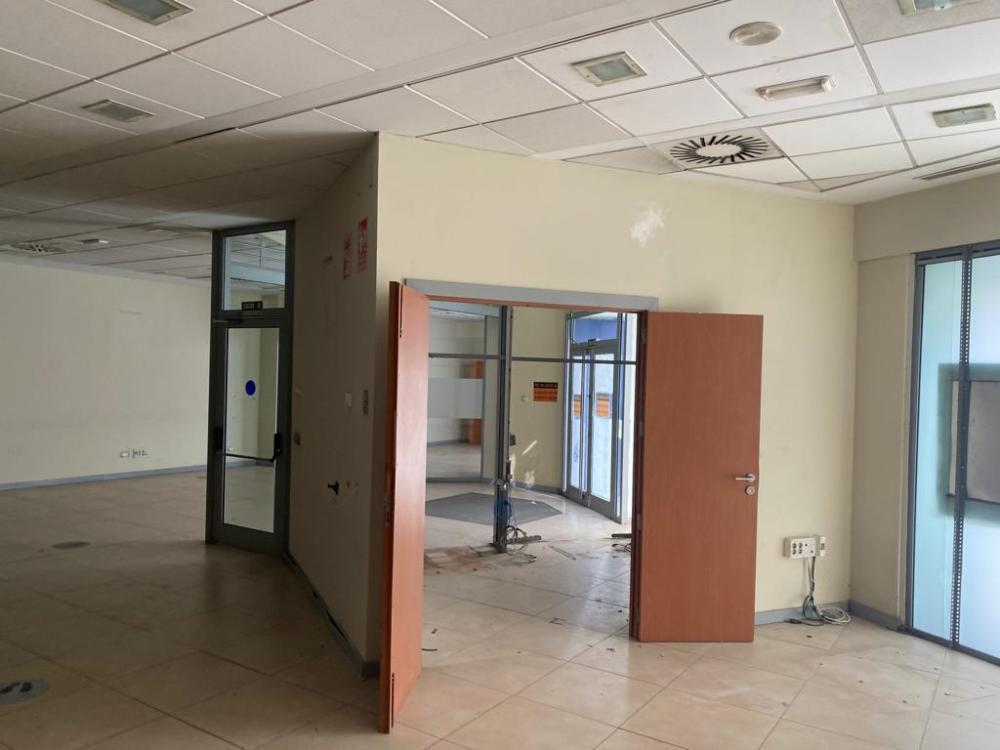  te koop bedrijfsruimte Ronda Vega De Granada 4