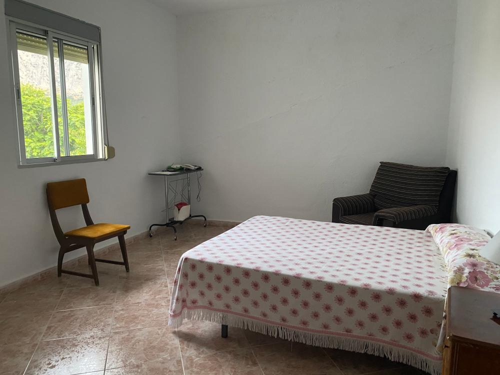  te koop twee-onder-een-kapwoning Alfarnatejo Axarquía 14