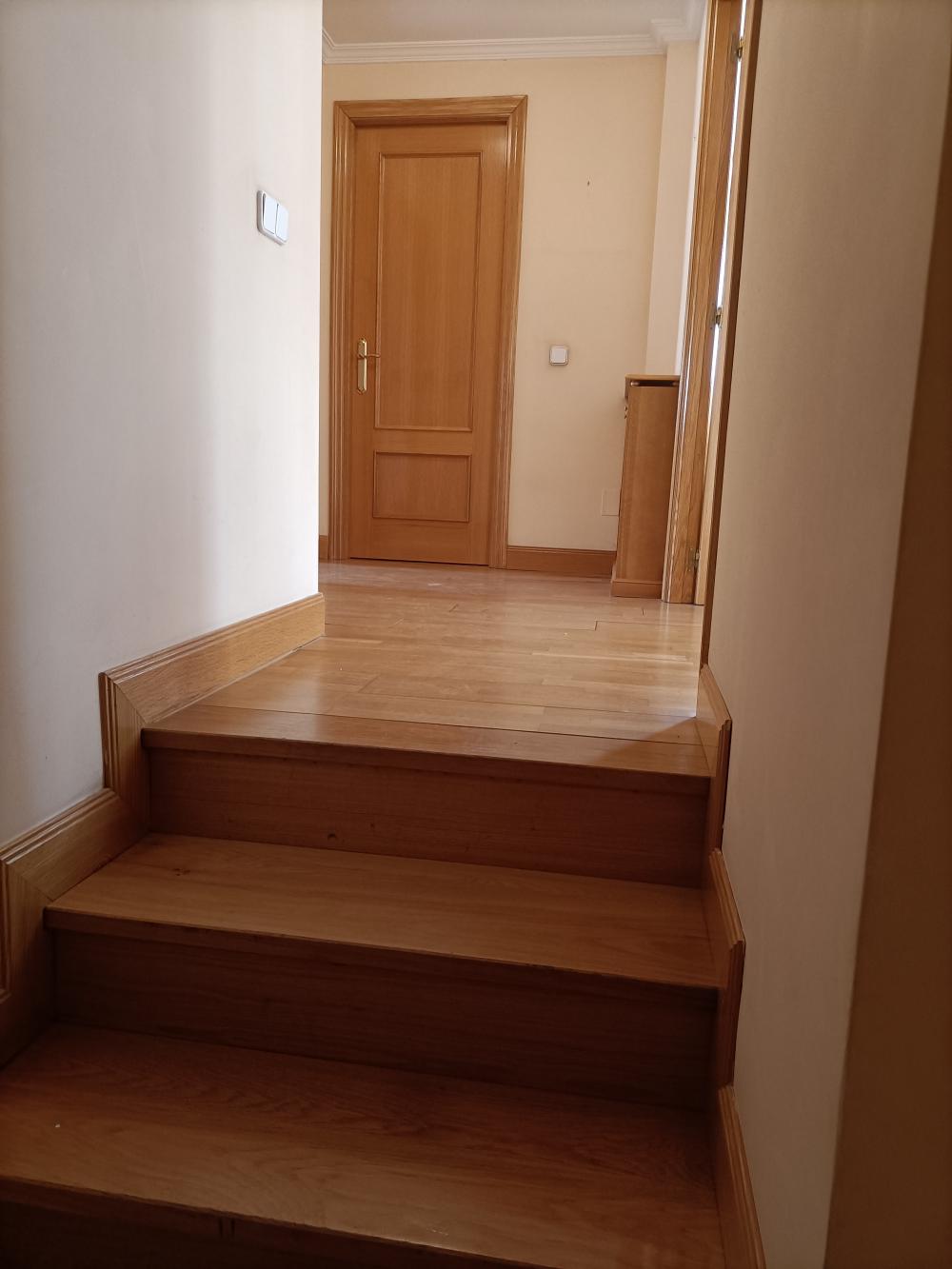  te koop twee-onder-een-kapwoning Ciudad Lineal-Colina Madrid Capital 28