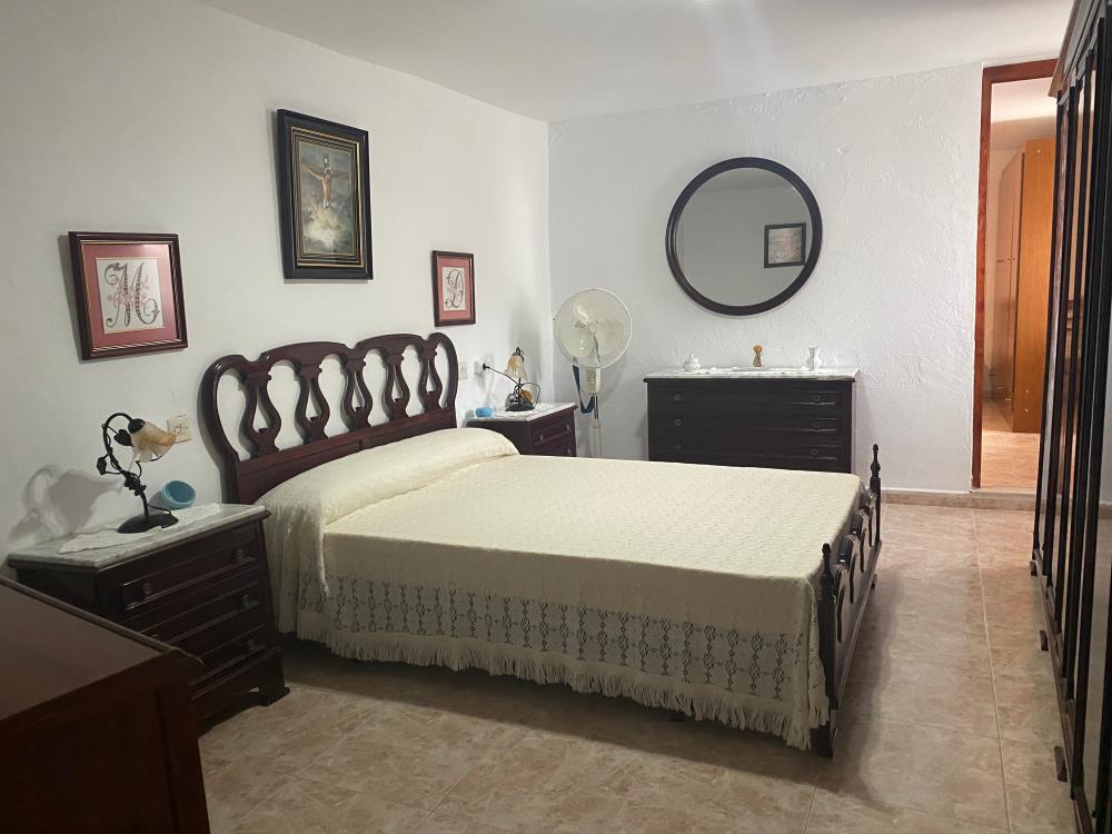  te koop twee-onder-een-kapwoning Alfarnatejo Axarquía 11