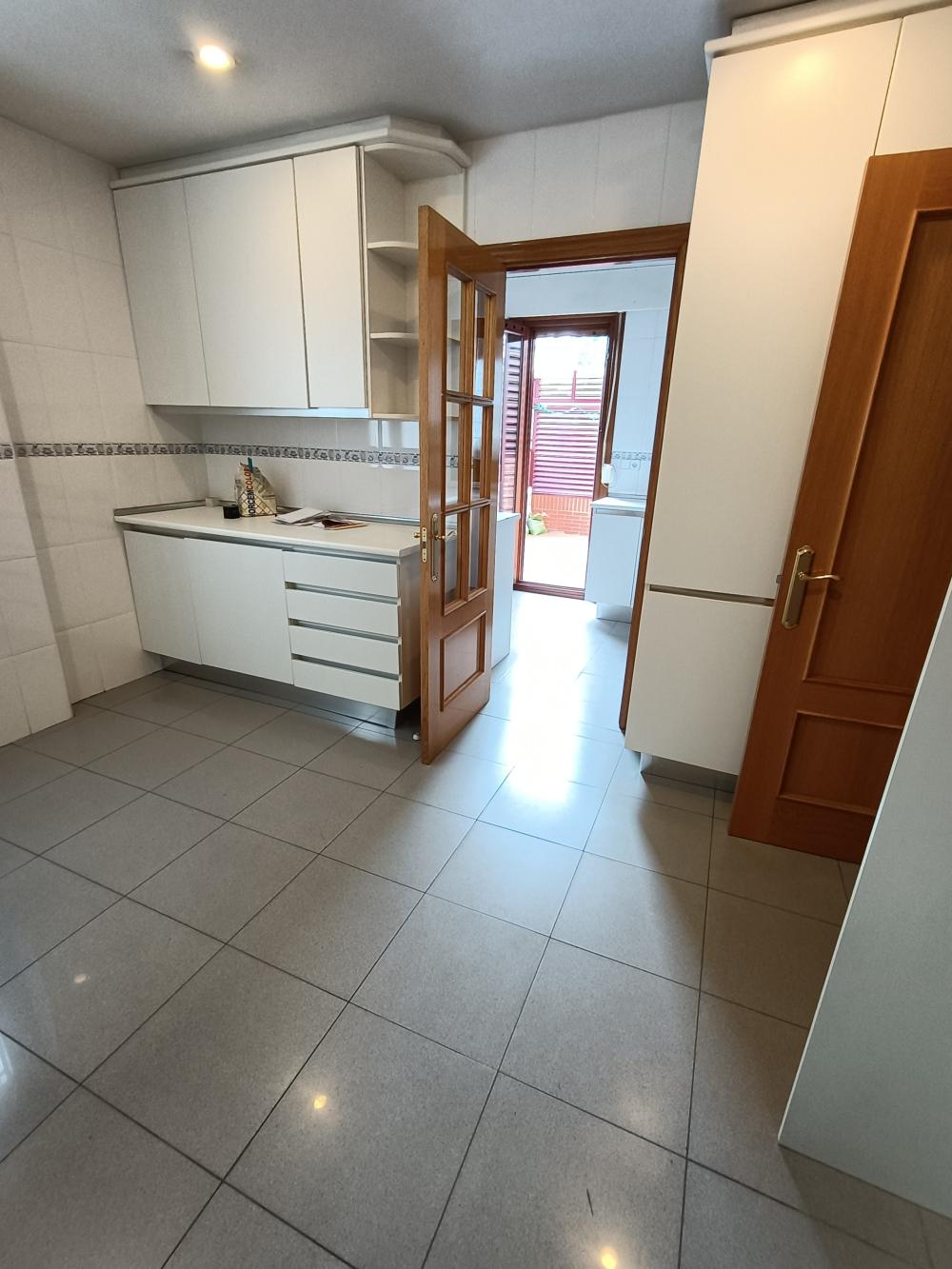  te koop twee-onder-een-kapwoning Ciudad Lineal-Colina Madrid Capital 8