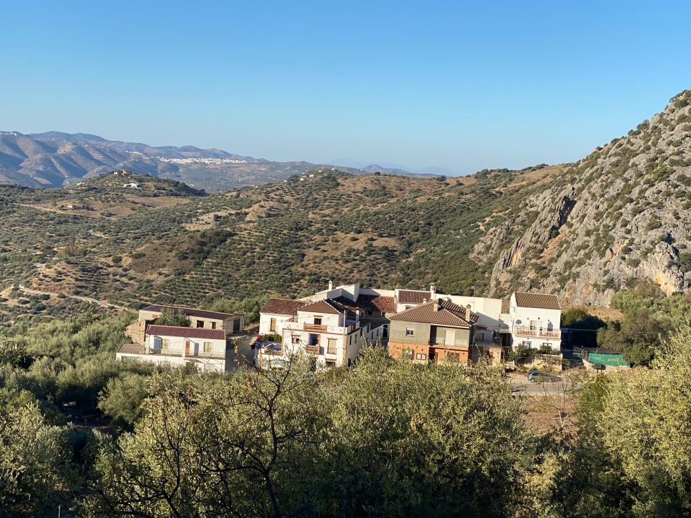  te koop twee-onder-een-kapwoning Alfarnatejo Axarquía 4