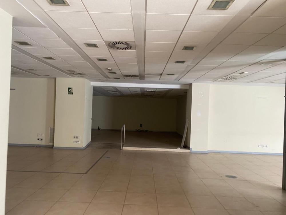  te koop bedrijfsruimte Ronda Vega De Granada 10