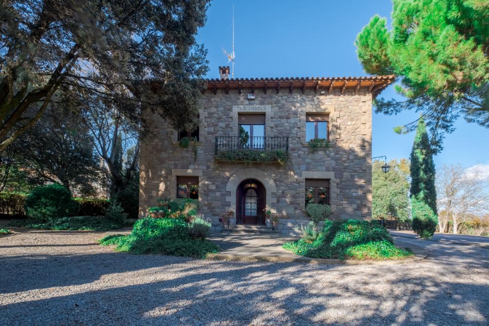  te koop boerderij Tona Osona 1