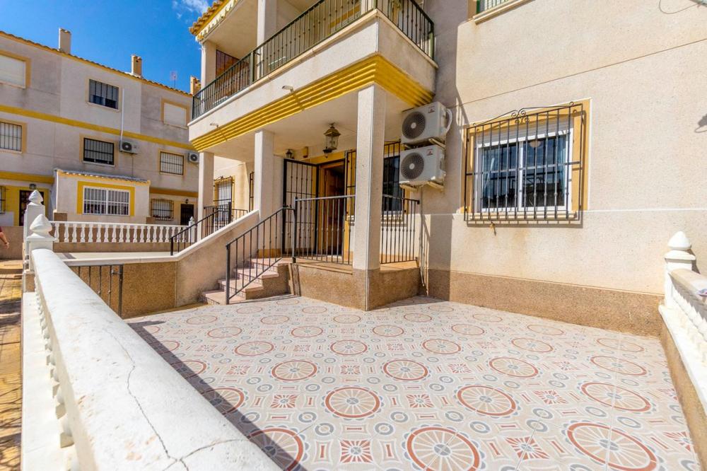  te koop benedenwoning Urbanización Villacosta Ii-Las Filipinas Baix Segura 8