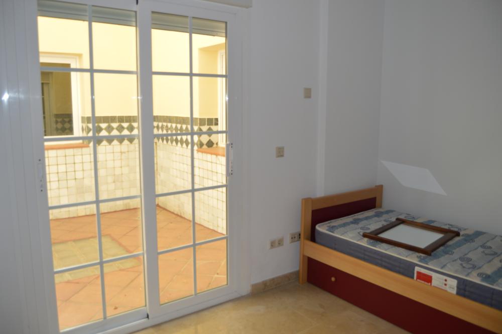  te koop villa Ojén Sierra De Las Nieves 9