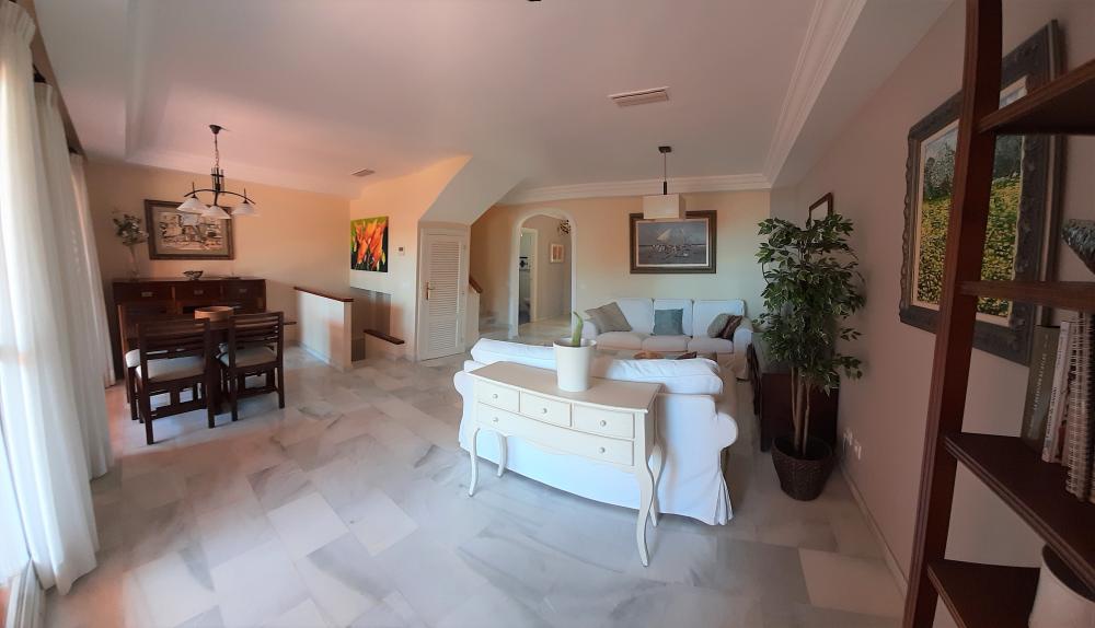  te koop rijtjeshuis Estepona Costa Del Sol Occidental 8
