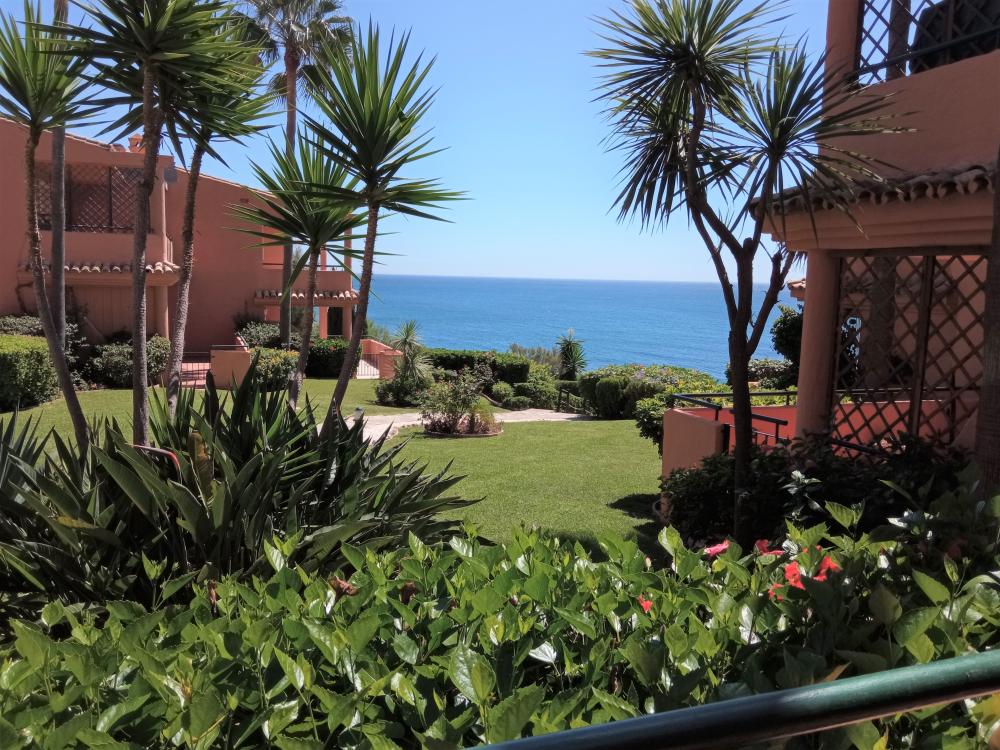  te koop rijtjeshuis Estepona Costa Del Sol Occidental 1