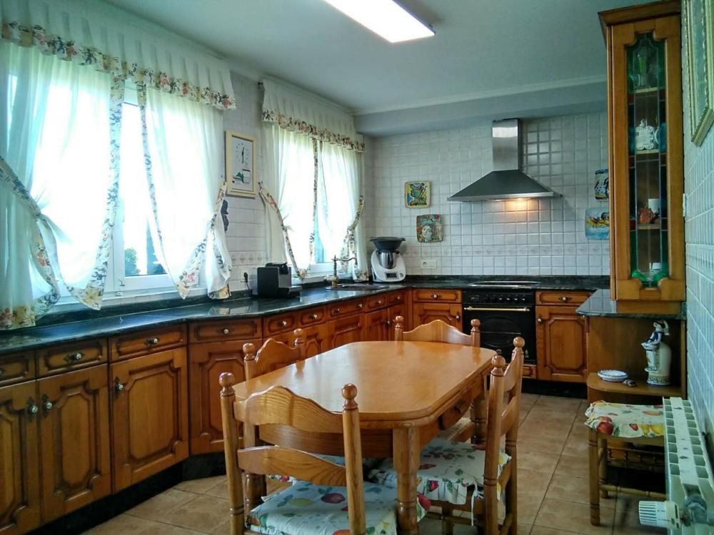  te koop villa Gajano Trasmiera 16