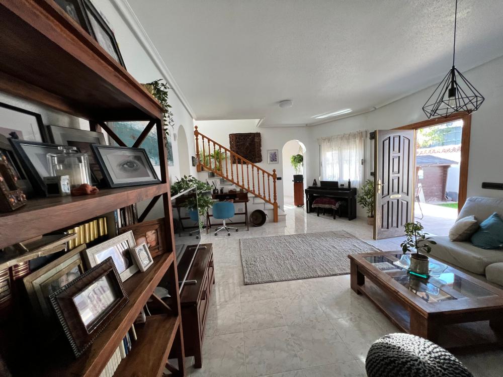  te koop villa Orihuela Costa Baix Segura 35