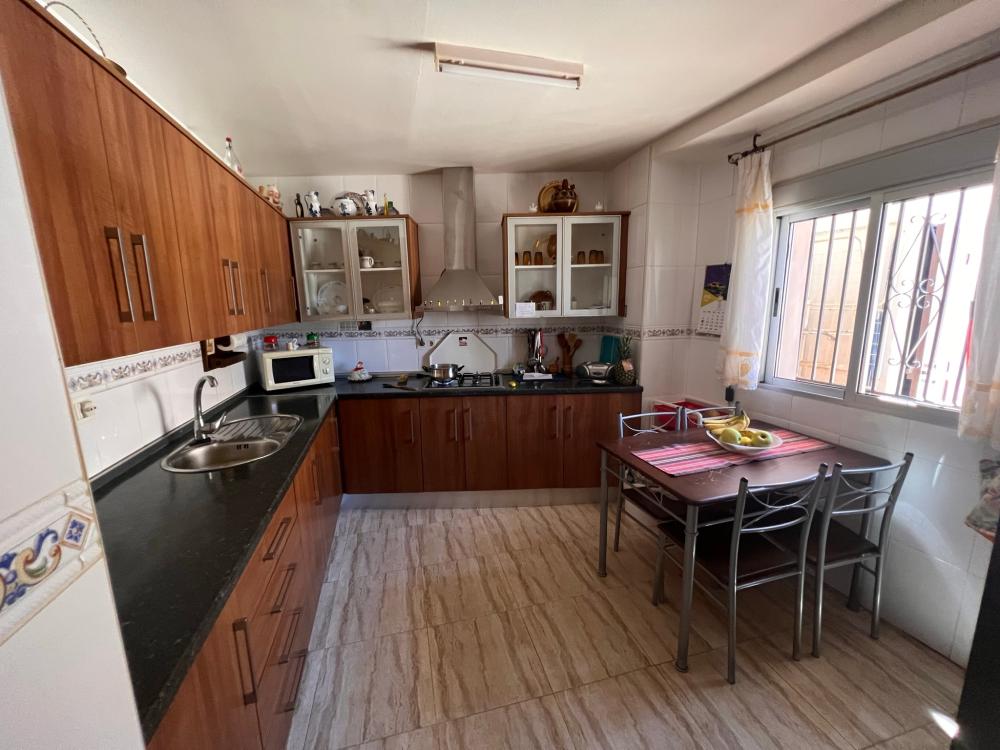  te koop huis Tozar Loja 10