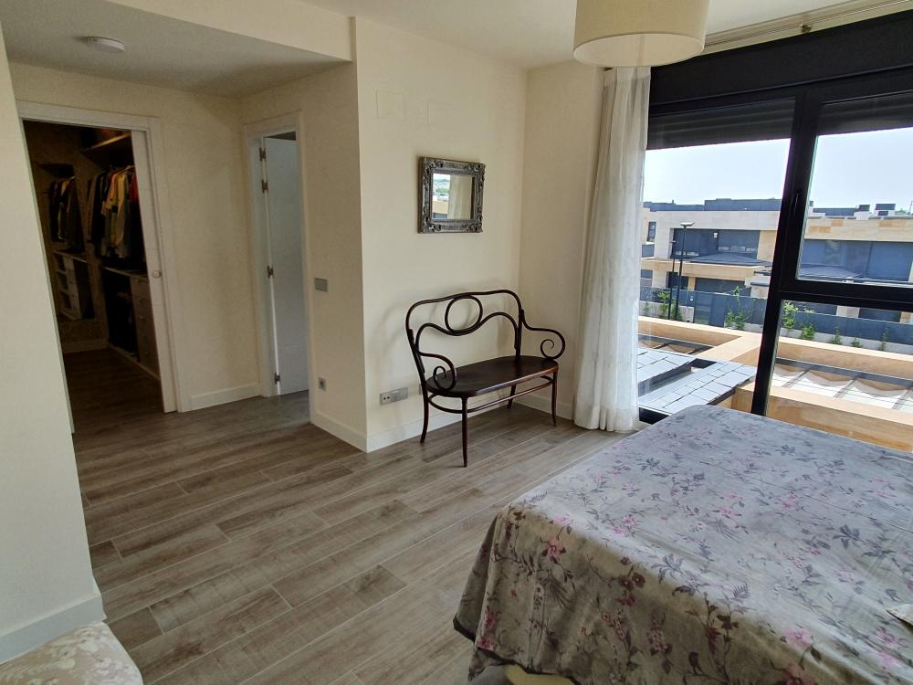  te koop twee-onder-een-kapwoning Boadilla Del Monte Cuenca Del Guadarrama 46
