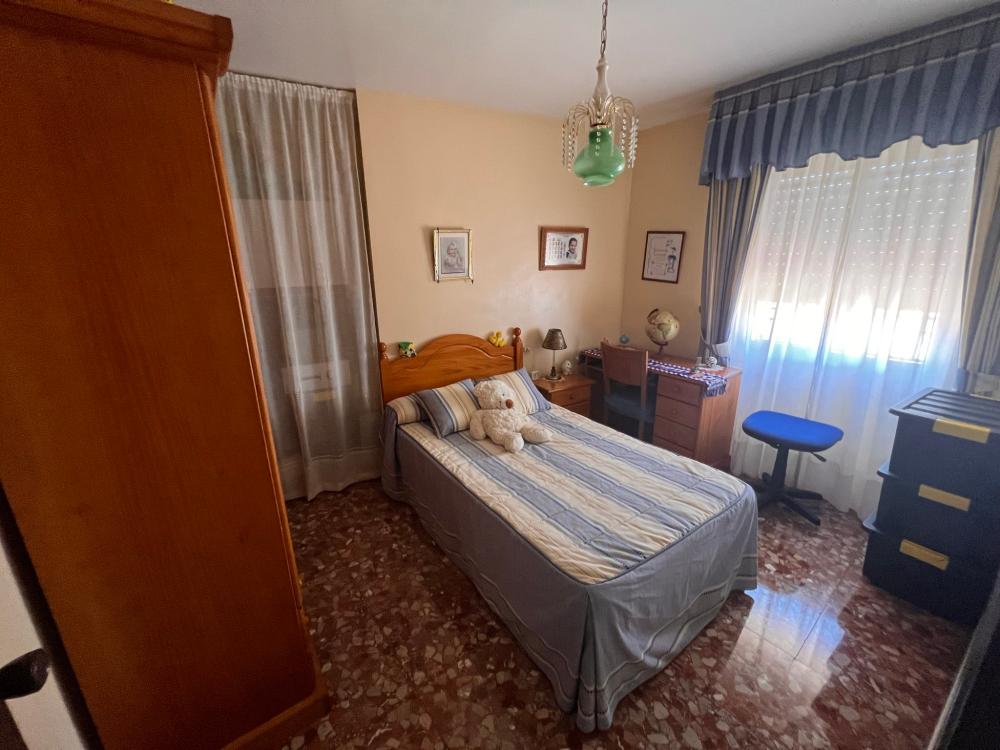  te koop huis Tozar Loja 21