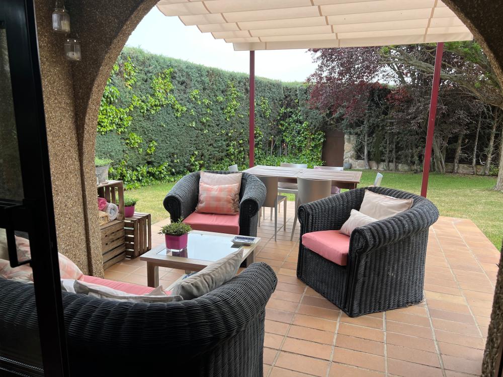  te koop twee-onder-een-kapwoning Villafranca Del Castillo Cuenca Del Guadarrama 28