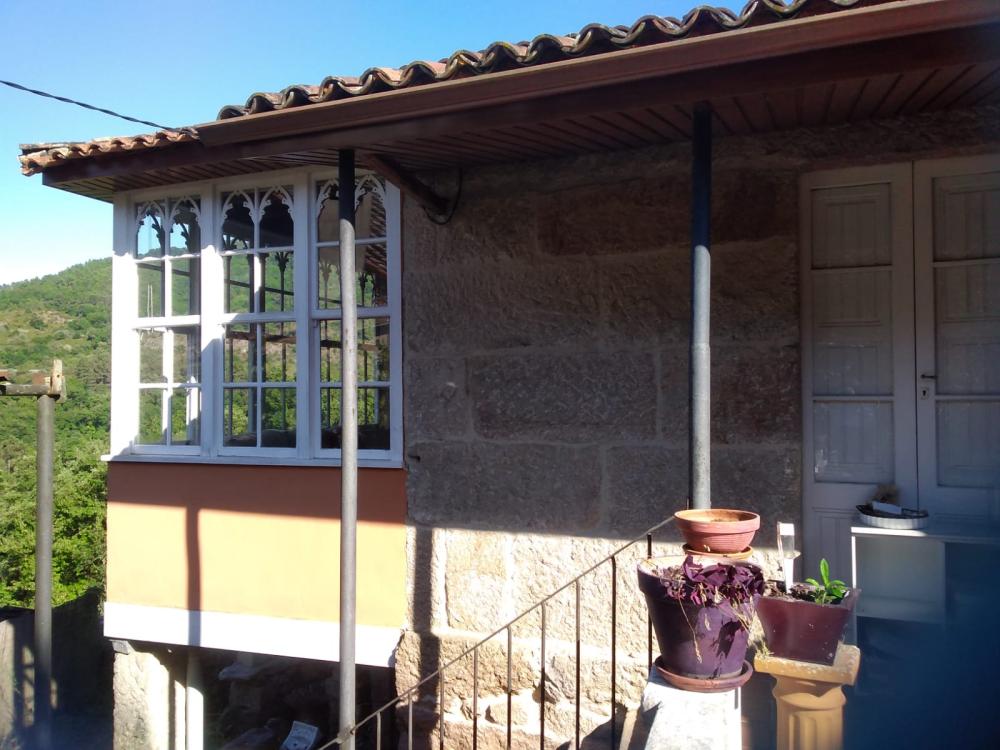  te koop huis Untes Ourense 1