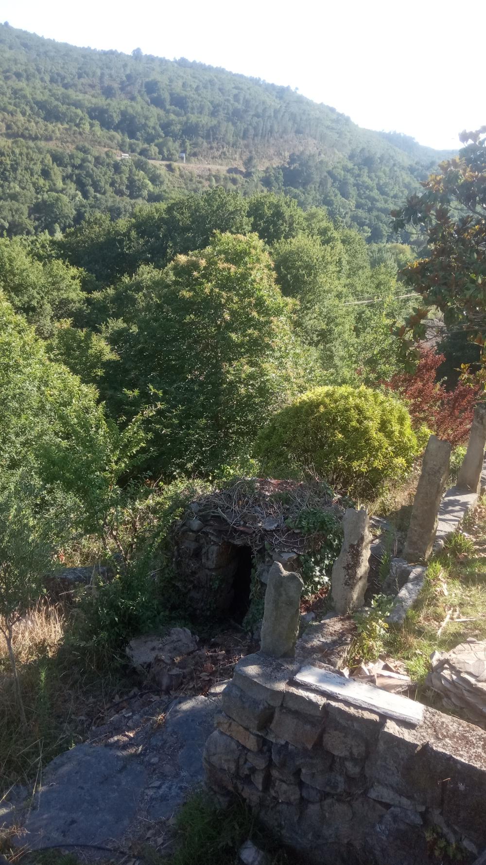  te koop huis Untes Ourense 3