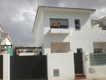 Gelves Metropolitana De Sevilla twee-onder-een-kapwoning foto 5061905