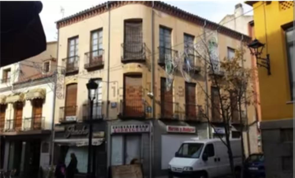  te koop gebouw Murallas Ávila 1