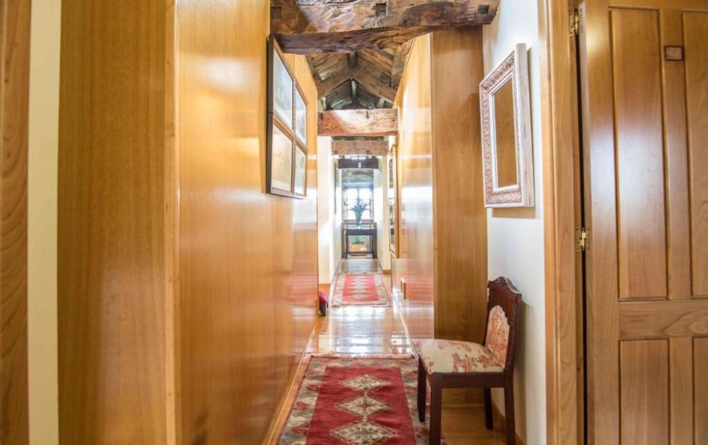  te koop hotel Monfero Eume 31