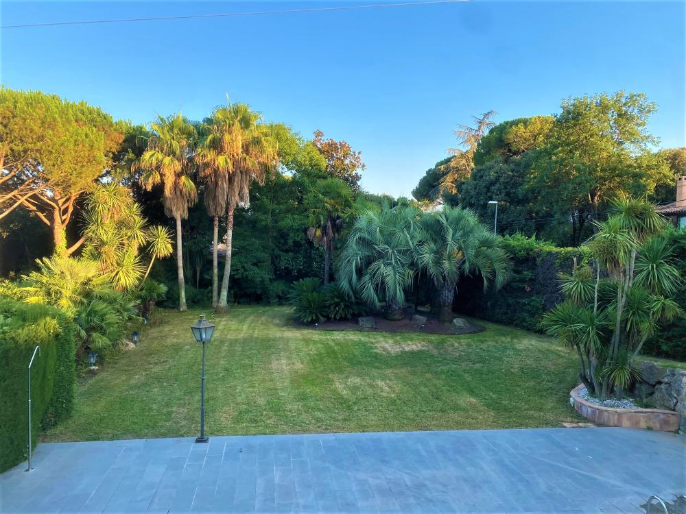  te koop herenhuis Palau Gironès 8
