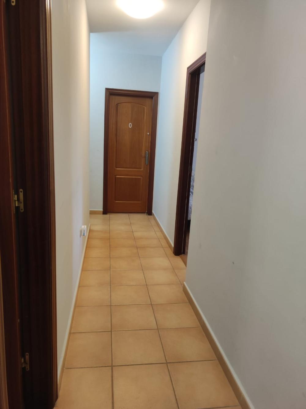  te koop twee-onder-een-kapwoning Radazul Bajo Zona Metropolitana 10