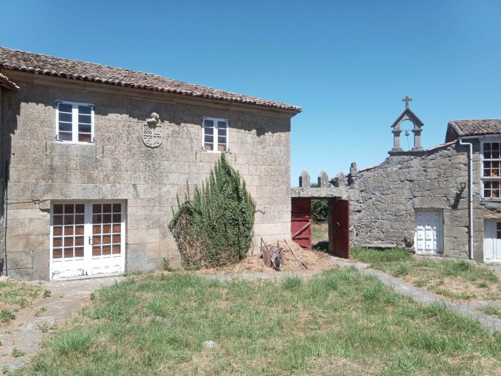  te koop boerderij Guntimil Limia 1