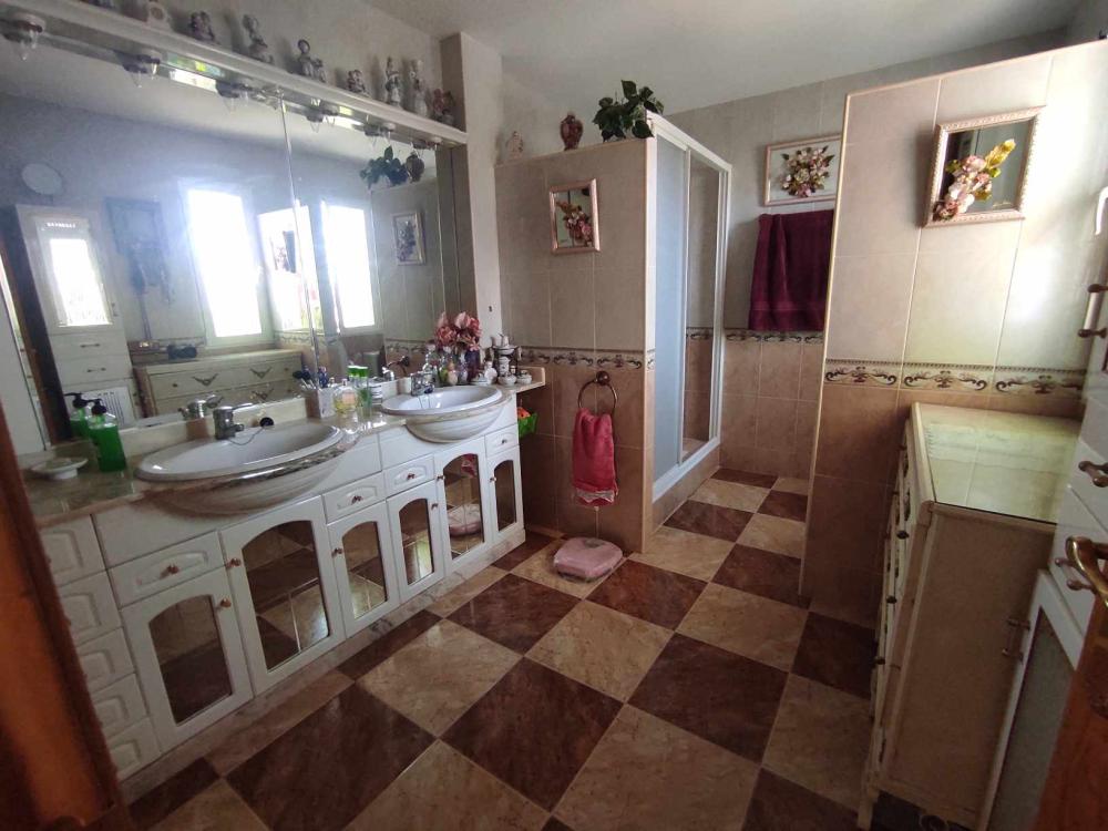  te koop villa Otura Vega De Granada 32