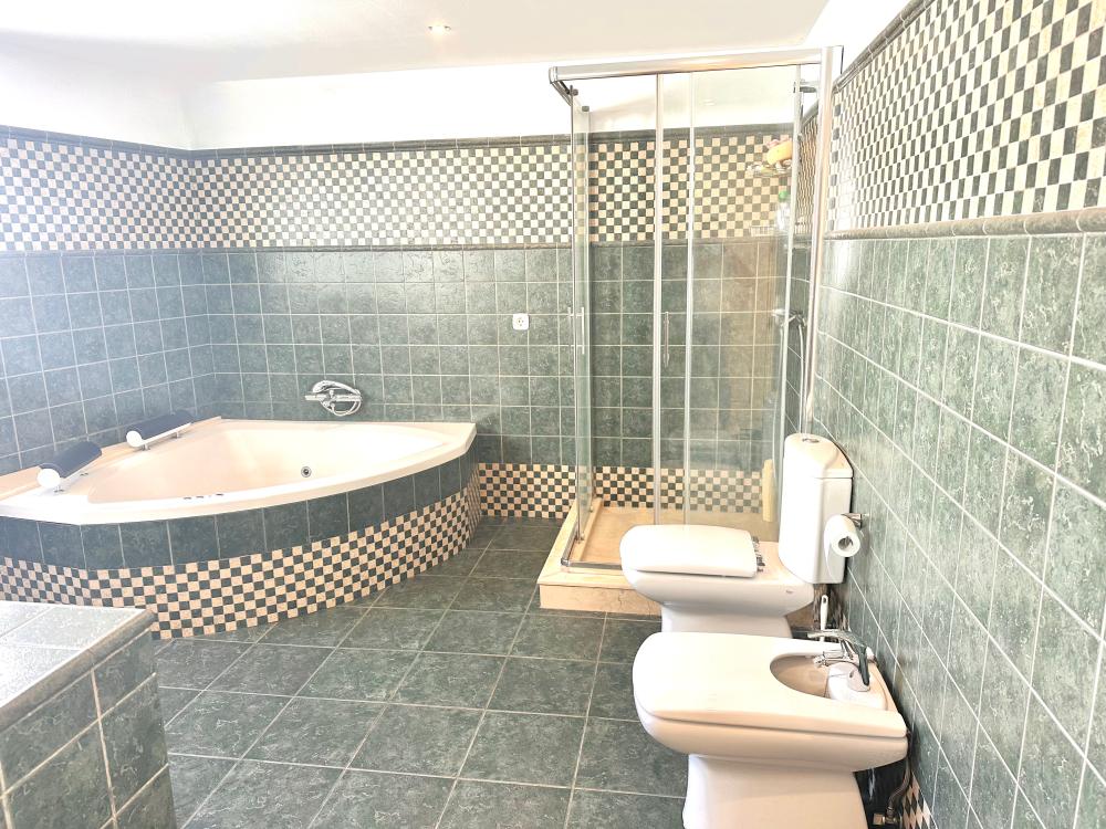 te koop twee-onder-een-kapwoning Ojén Sierra De Las Nieves 55