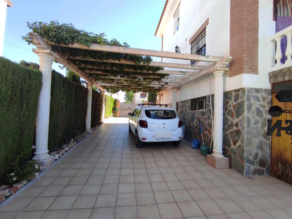  te koop villa Otura Vega De Granada 12