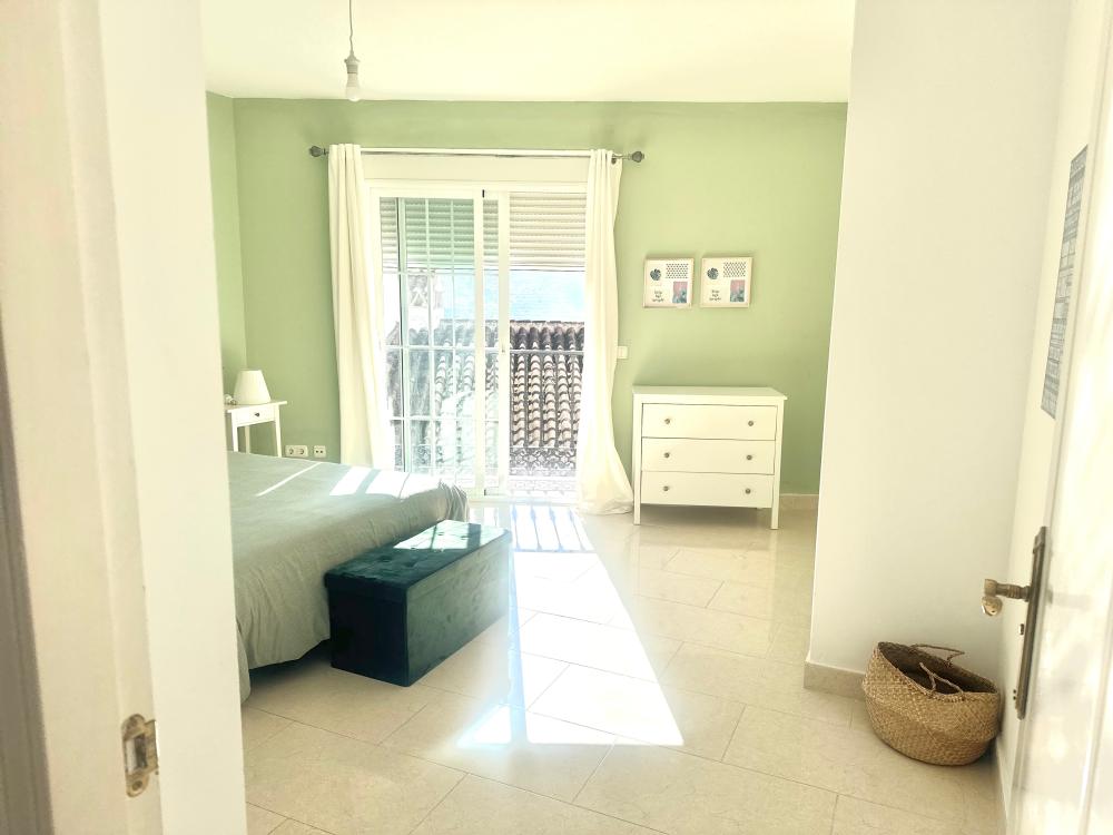  te koop twee-onder-een-kapwoning Ojén Sierra De Las Nieves 46