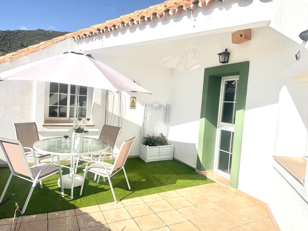  te koop twee-onder-een-kapwoning Ojén Sierra De Las Nieves 2