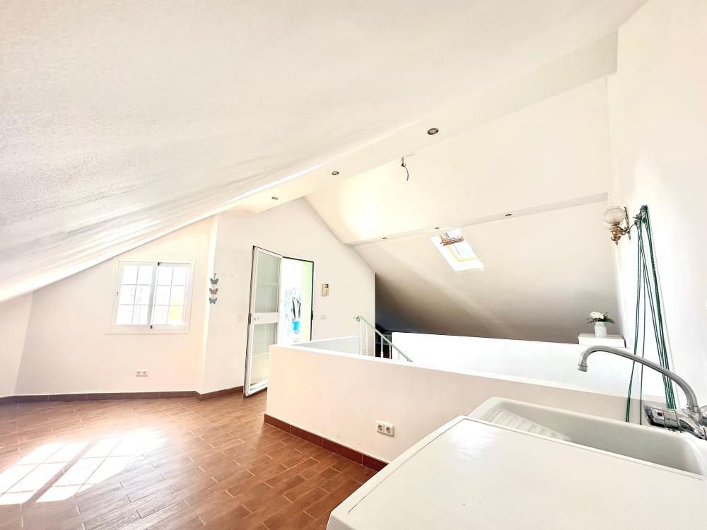 te koop twee-onder-een-kapwoning Ojén Sierra De Las Nieves 62
