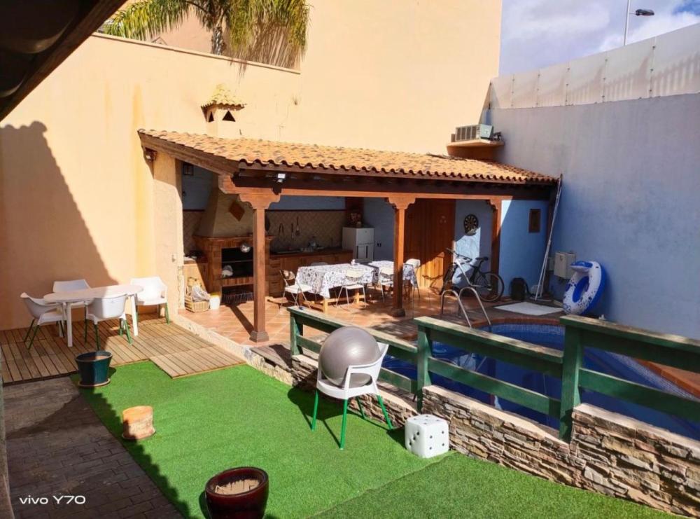  te koop villa Radazul Bajo Zona Metropolitana 12