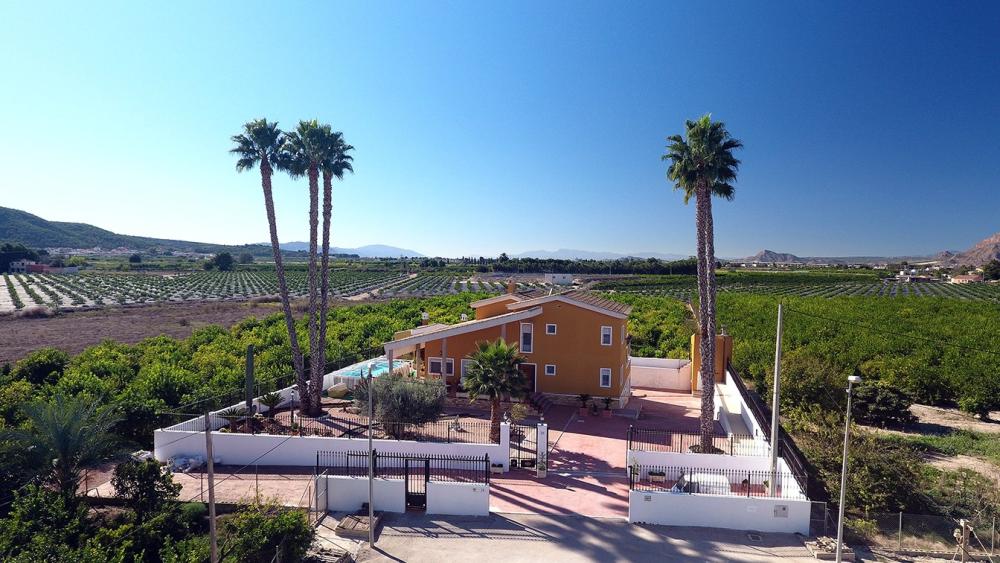  te koop villa Correntías Medias Baix Segura 2