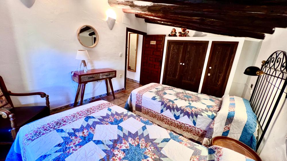  te koop villa Biar Alt Vinalopó 54