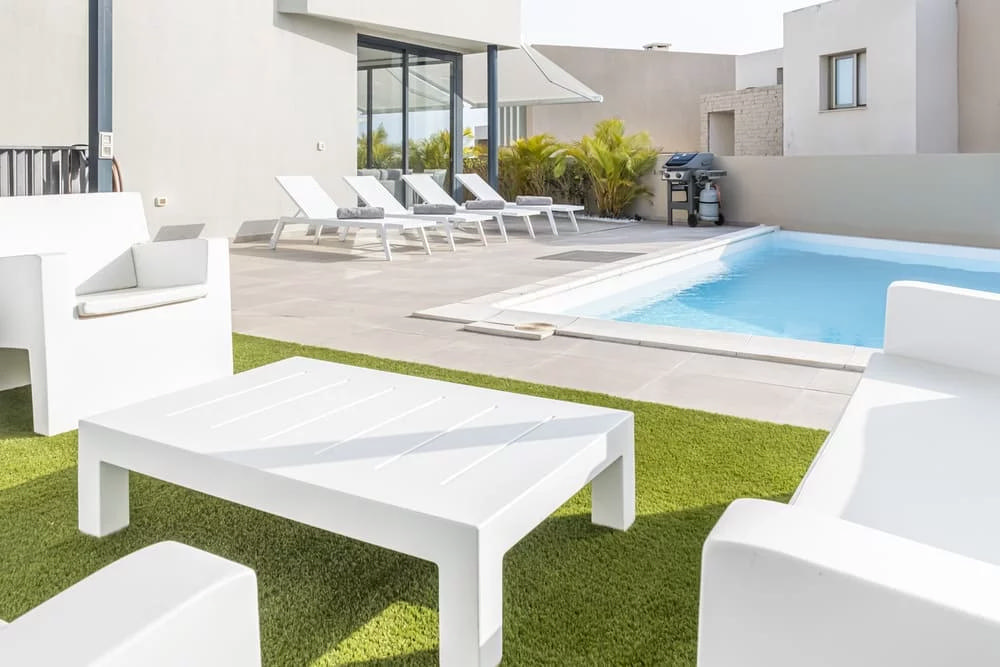  te koop villa La Caleta Zona Sur 16