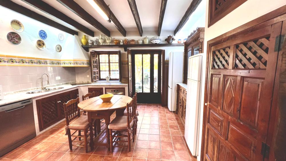  te koop villa Biar Alt Vinalopó 13