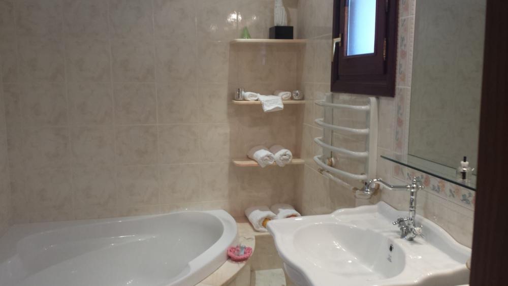  te koop villa Nerja Axarquía 26