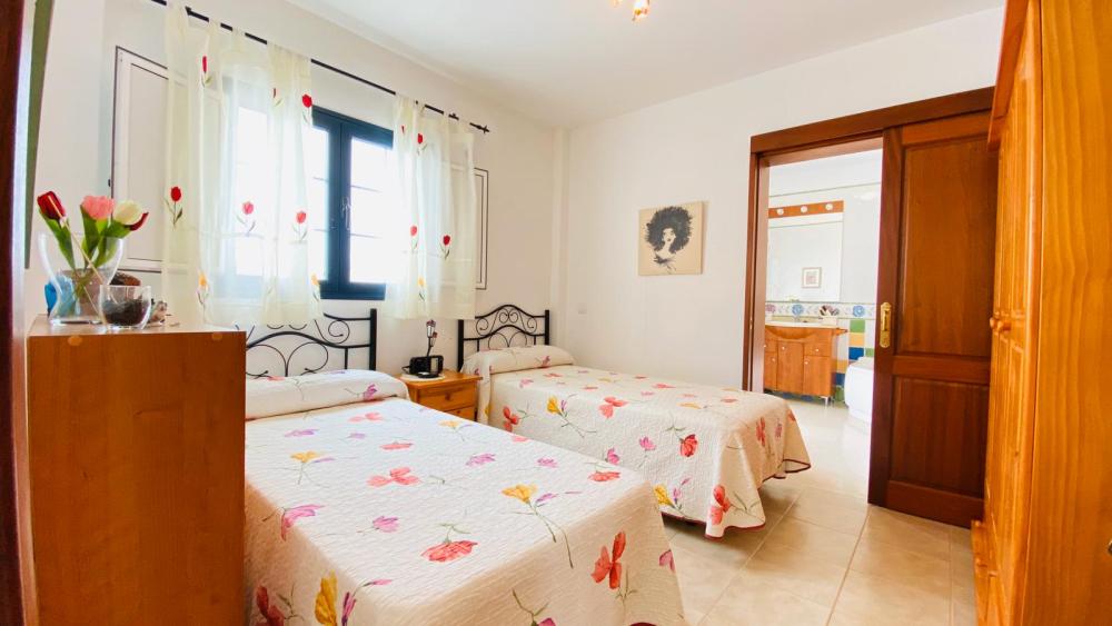  te koop gebouw Caleta De Sebo Lanzarote 6