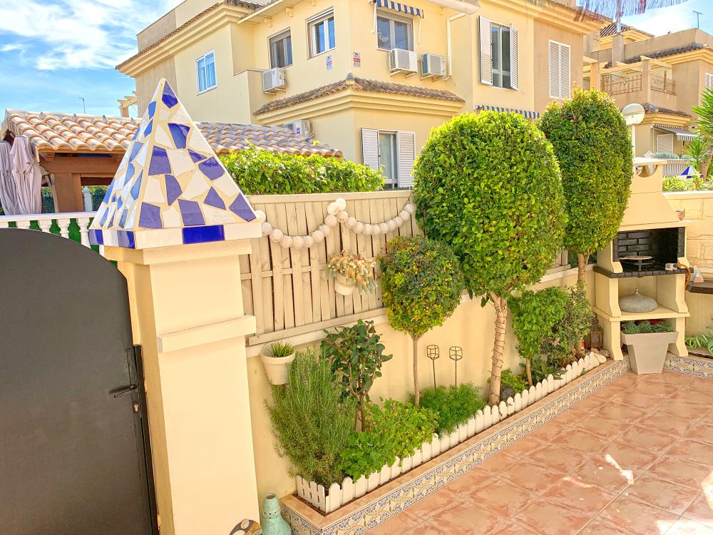  te koop twee-onder-een-kapwoning Gran Alacant Baix Vinalopó 37