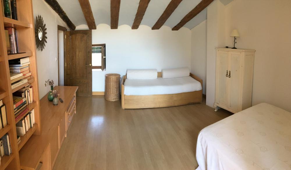  te koop huis Artajona Media Oriental 20