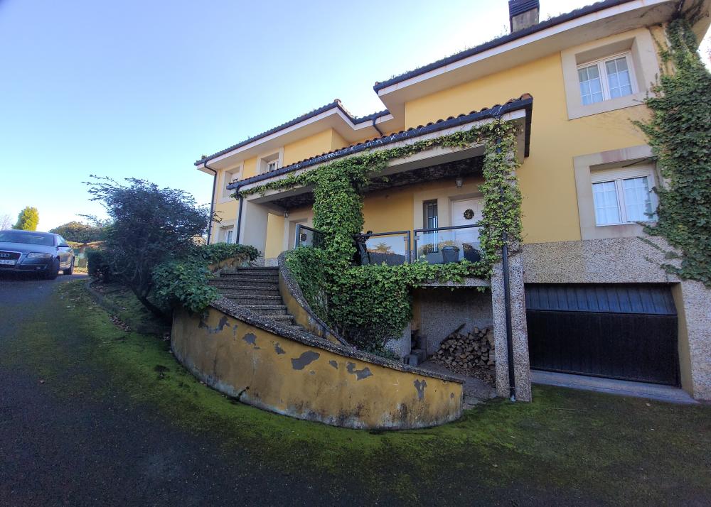  te koop villa El Bibio Gijón 5