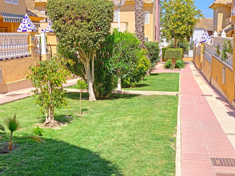  te koop twee-onder-een-kapwoning Gran Alacant Baix Vinalopó 39