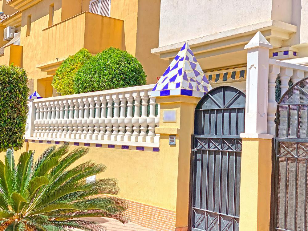 te koop twee-onder-een-kapwoning Gran Alacant Baix Vinalopó 33