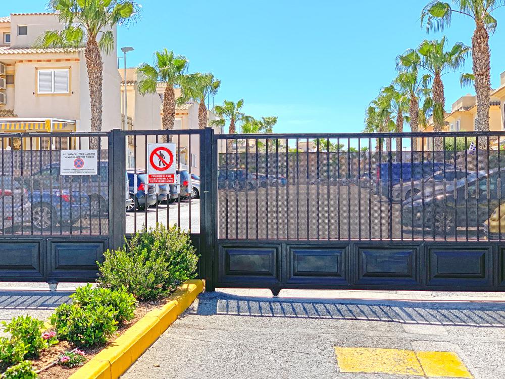  te koop twee-onder-een-kapwoning Gran Alacant Baix Vinalopó 28
