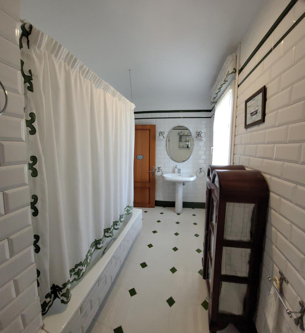  te koop villa El Bibio Gijón 23