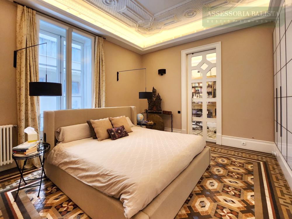  te koop appartement Ciutat Vella-Sant Pere-Santa Caterina-El Born Barcelonès 8