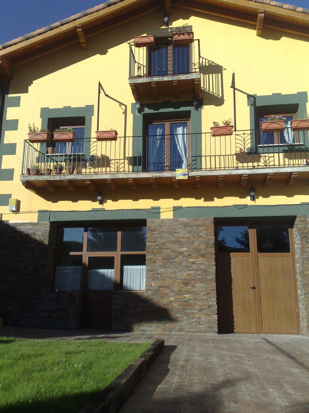  te koop hotel Obécuri Ebro 23