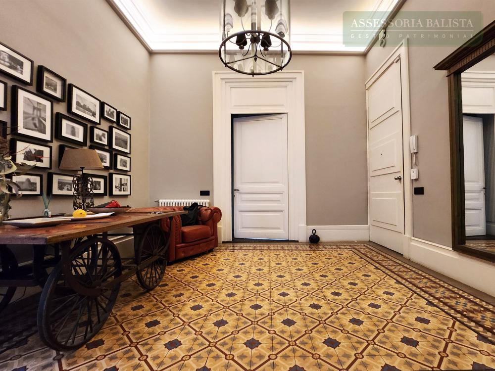  te koop appartement Ciutat Vella-Sant Pere-Santa Caterina-El Born Barcelonès 6