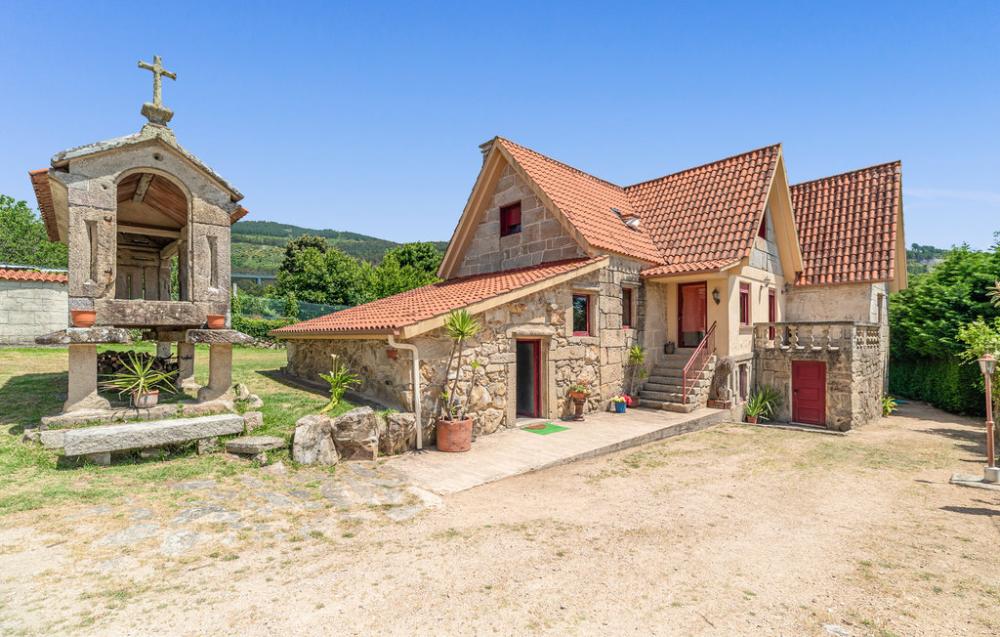  te koop huis Meira Morrazo 1
